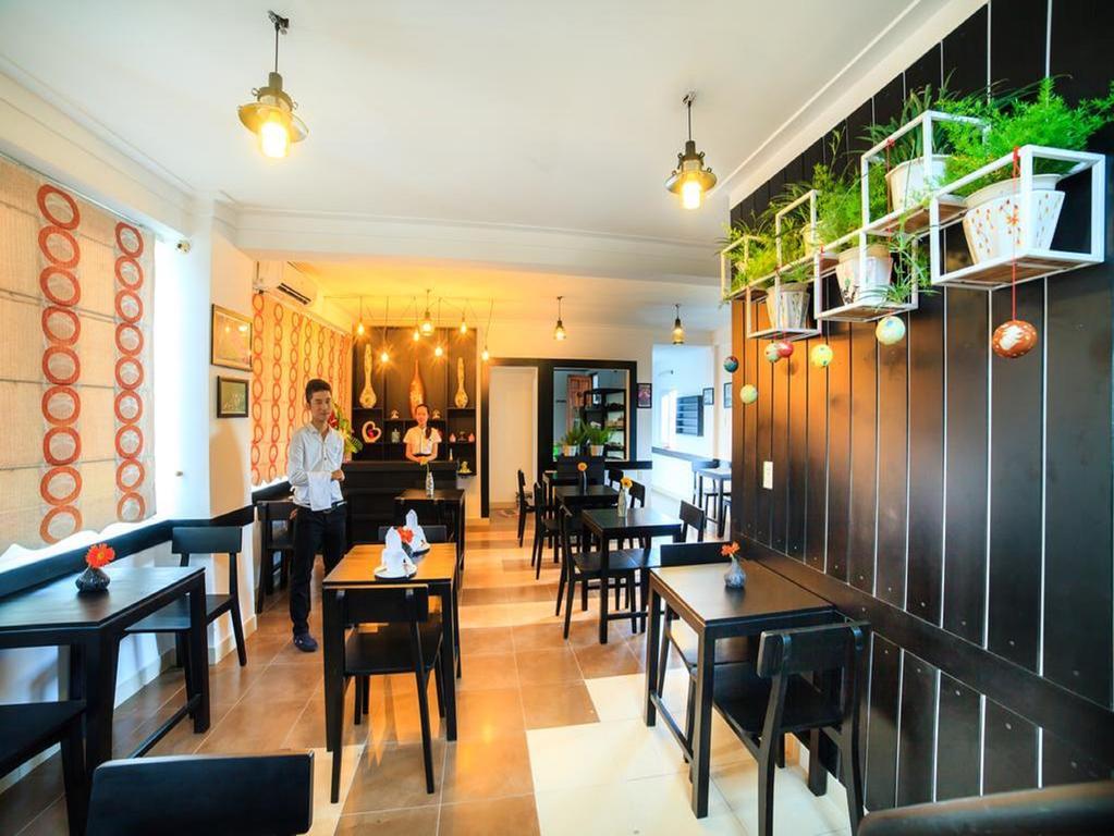 Ruby Bistro Hotel Huế Kültér fotó