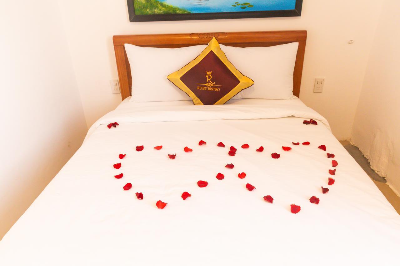 Ruby Bistro Hotel Huế Kültér fotó