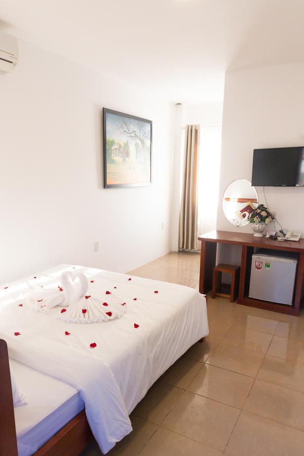 Ruby Bistro Hotel Huế Kültér fotó